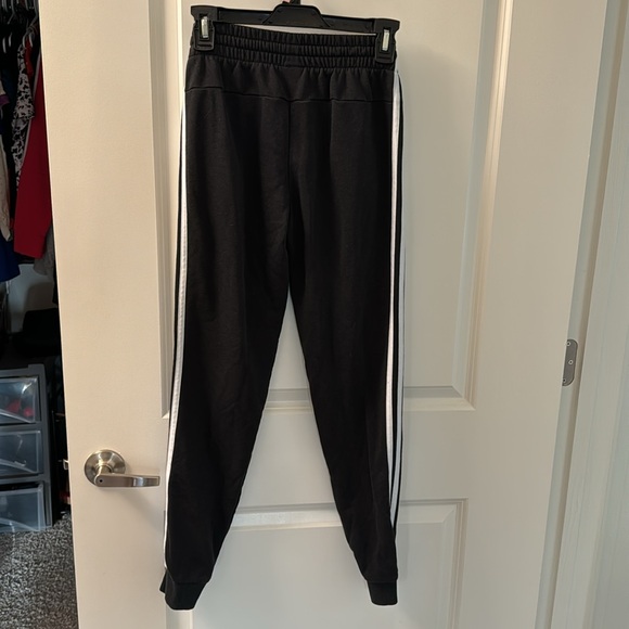 Adidas sweat pants - Picture 5 of 5